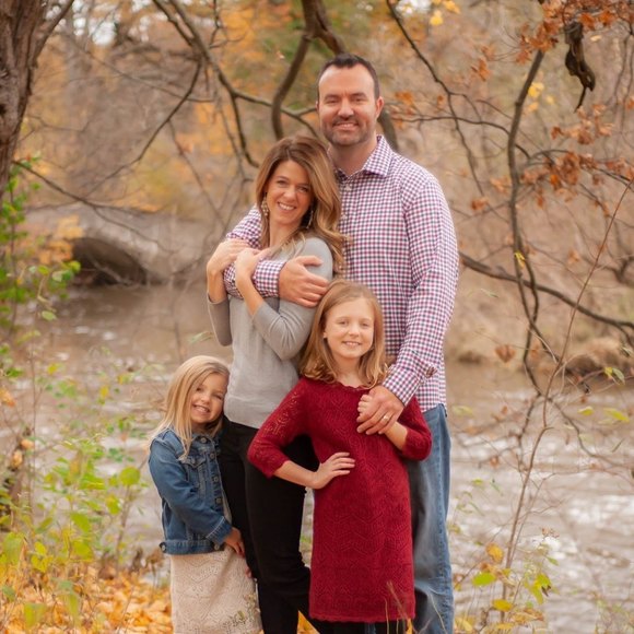 Meet your Posher, Alisha - Picture 1 of 1